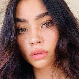 Meet your Posher, Maddie